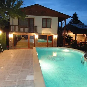 Lirik 3*, Bansko Bulgaristan